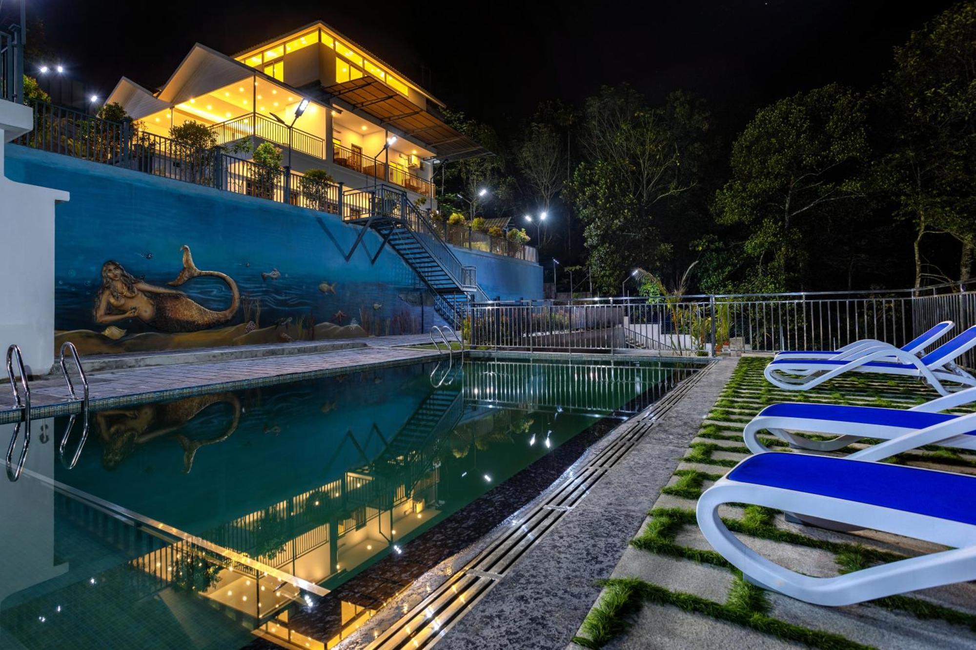 โรงแรมสตาร์ เอมิเรตส์ Anachal ภายนอก รูปภาพ